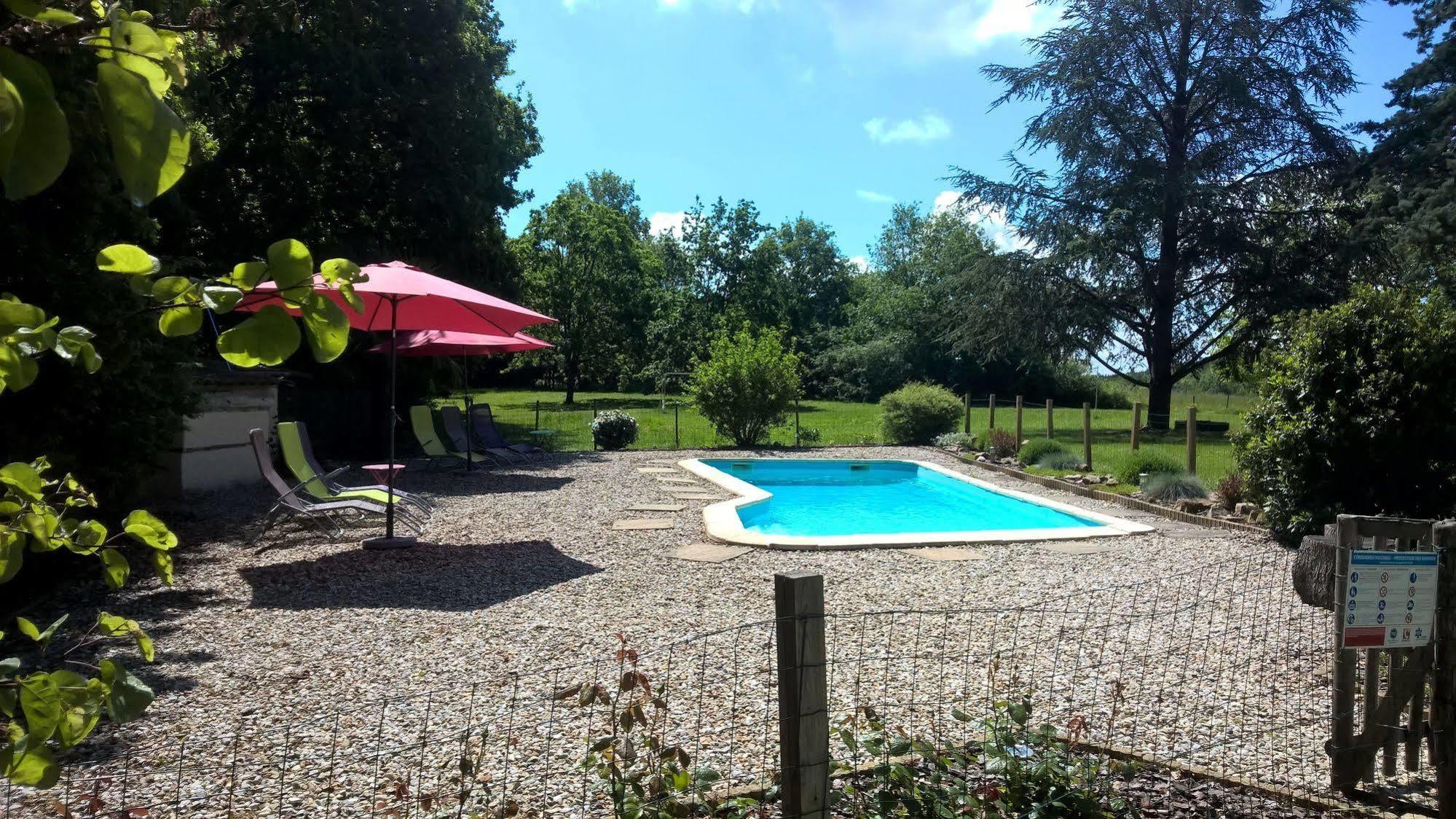 Monclar-de-Quercy La Forestiere מראה חיצוני תמונה